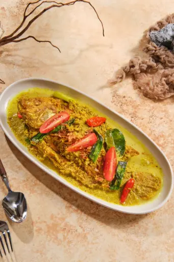 Ikan Gurame Goreng Pesmol